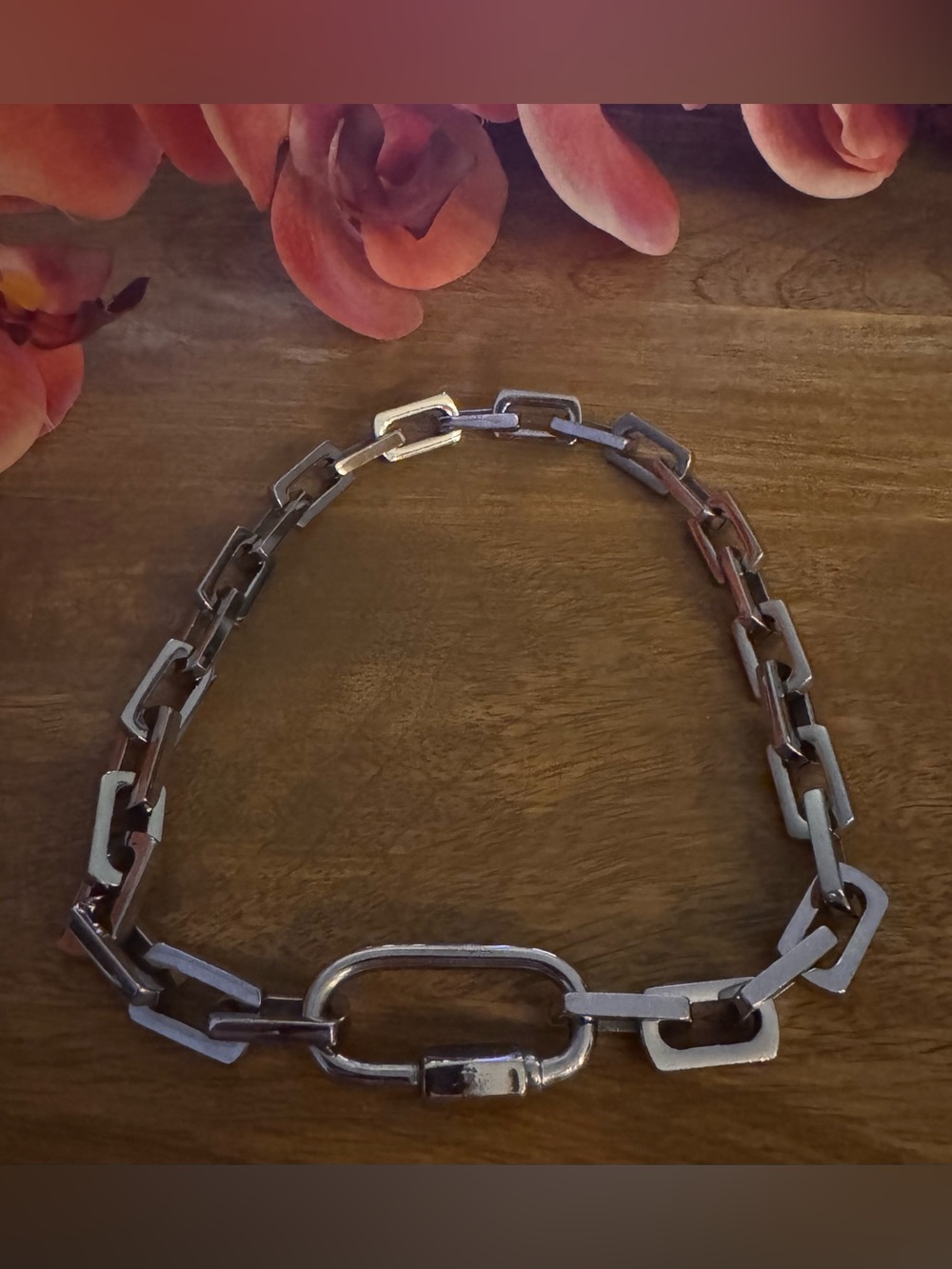 Carabiner Square Puerto Chain Necklace